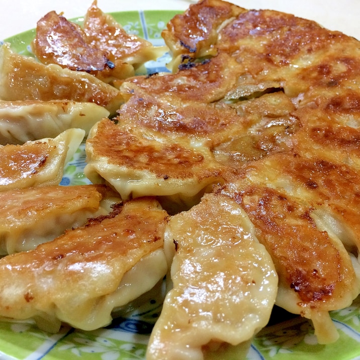 子どもも大好き 野菜たっぷり白菜餃子 レシピ 作り方 By Fujimon58 楽天レシピ 子どもも大好き 野菜たっぷり白菜餃子 レシピ 作り方 By Fujimon58 楽天レシピ